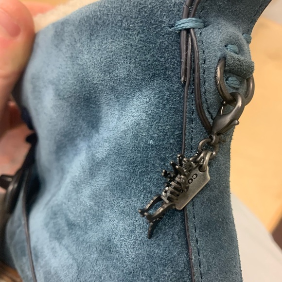 NWT FW23 COACH Shearling Suede Winter Platform Boots Sz6 - Picture 5 of 7